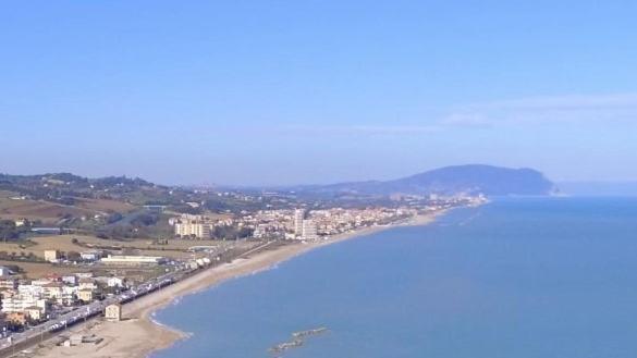 La Casa Al Mare Di Giulia Leilighet Porto Potenza Picena Eksteriør bilde